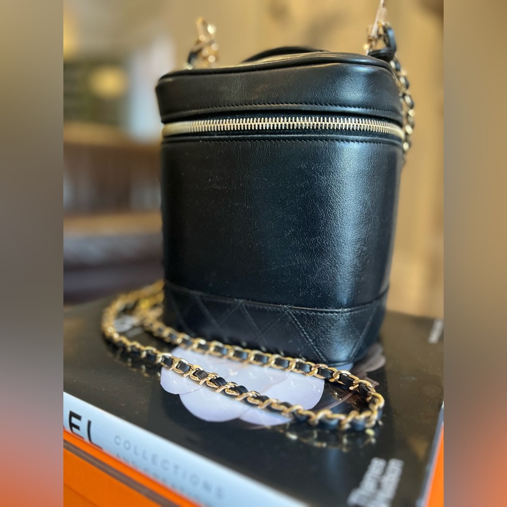CHANEL Vanity Case Crossbody Bag with Gold Accents